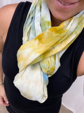 Load image into Gallery viewer, Infinity Scarf